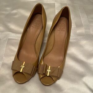 Tory Burch Tan Leather Peep-Toe Heels with Gold Accent